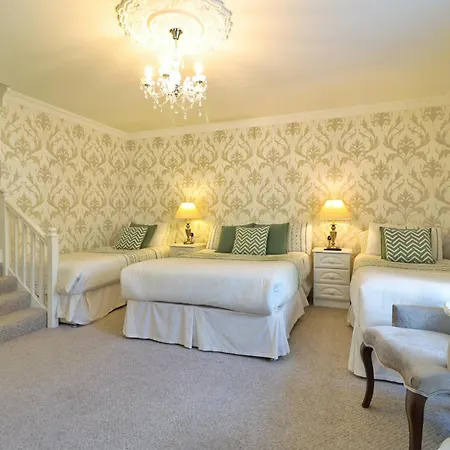 Bed & Breakfast Meadowside 4*