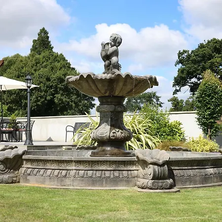 Meadowside Bed and breakfast 4*